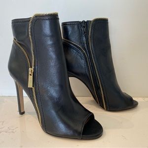 Vince Camuto leather heeled booties